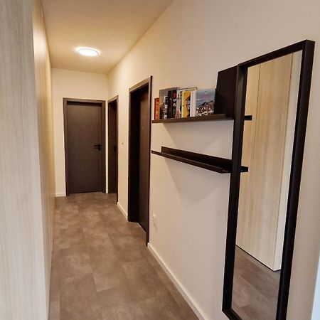Hillshome - 84M2 Moderny Byt S Terasou Aj Saunou Liptovský Mikuláš Екстериор снимка