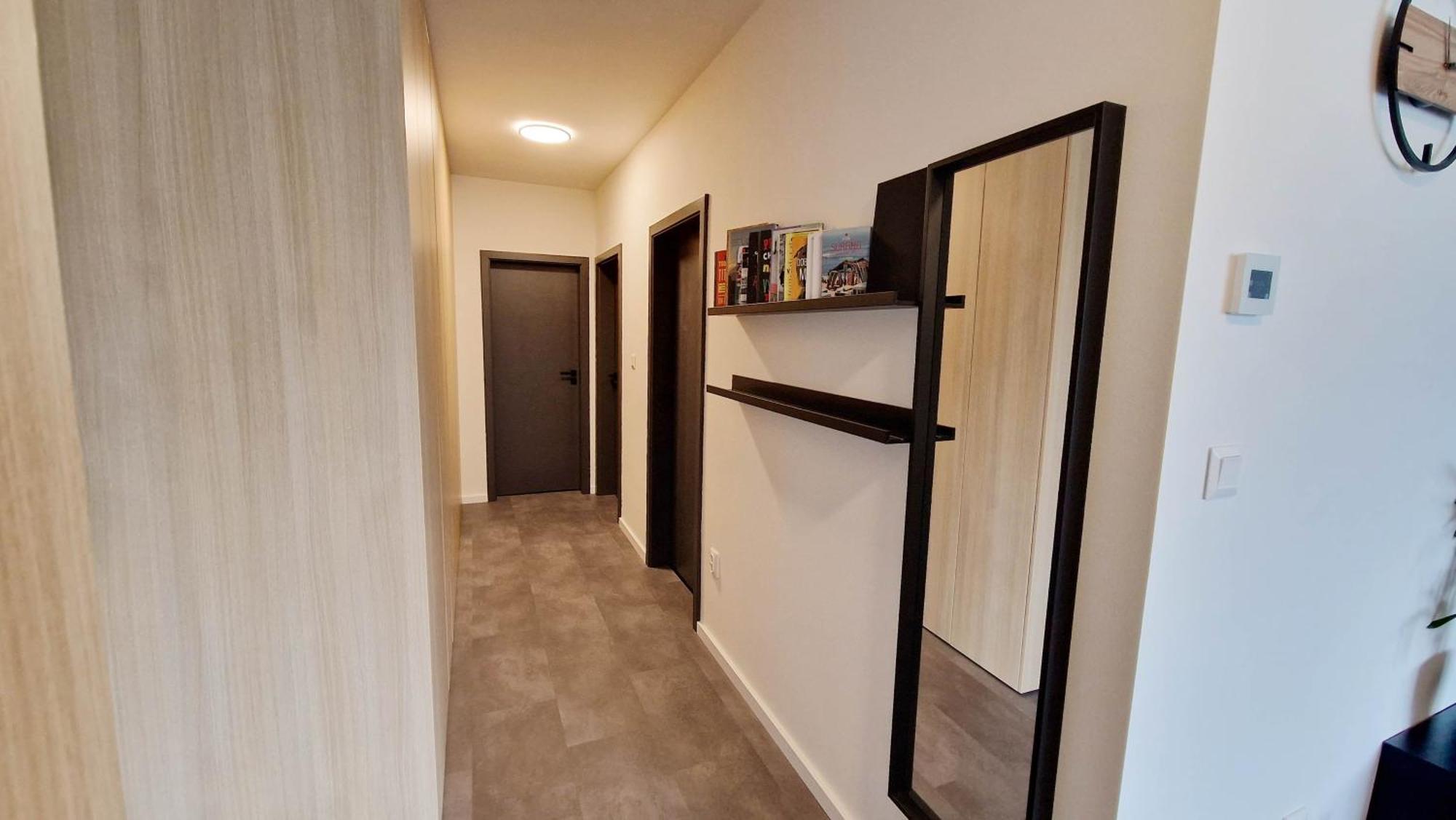 Hillshome - 84M2 Moderny Byt S Terasou Aj Saunou Liptovský Mikuláš Екстериор снимка
