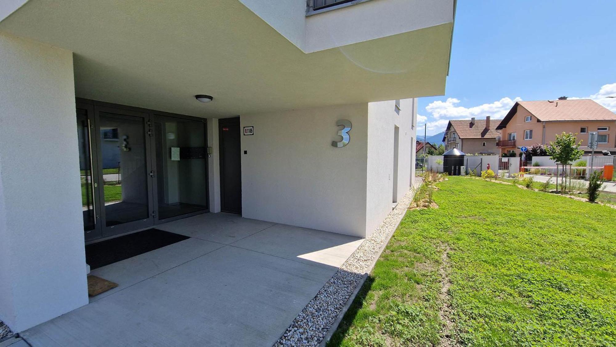 Hillshome - 84M2 Moderny Byt S Terasou Aj Saunou Liptovský Mikuláš Екстериор снимка